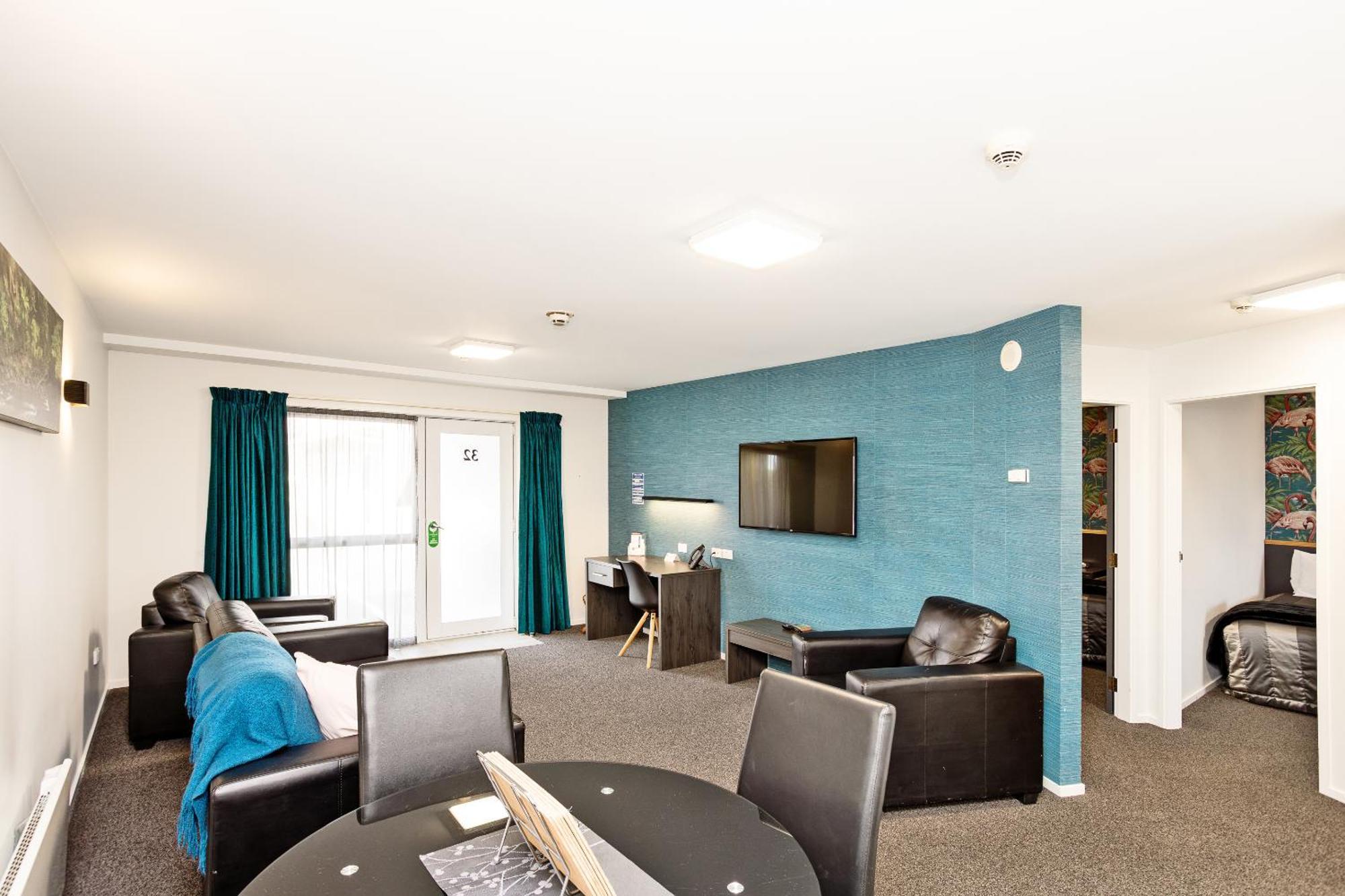 Balmoral Lodge Motel Invercargill Exterior photo