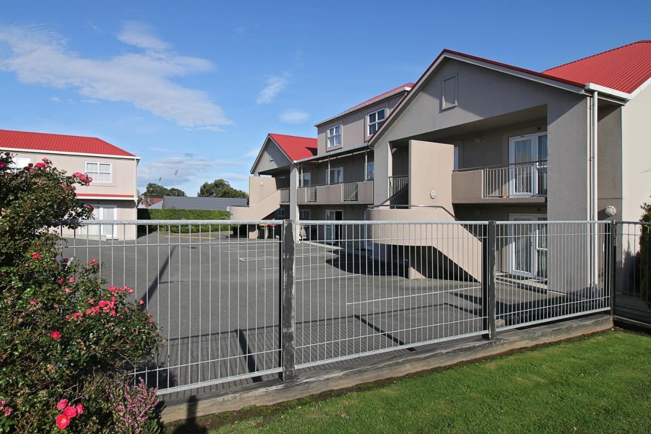 Balmoral Lodge Motel Invercargill Exterior photo